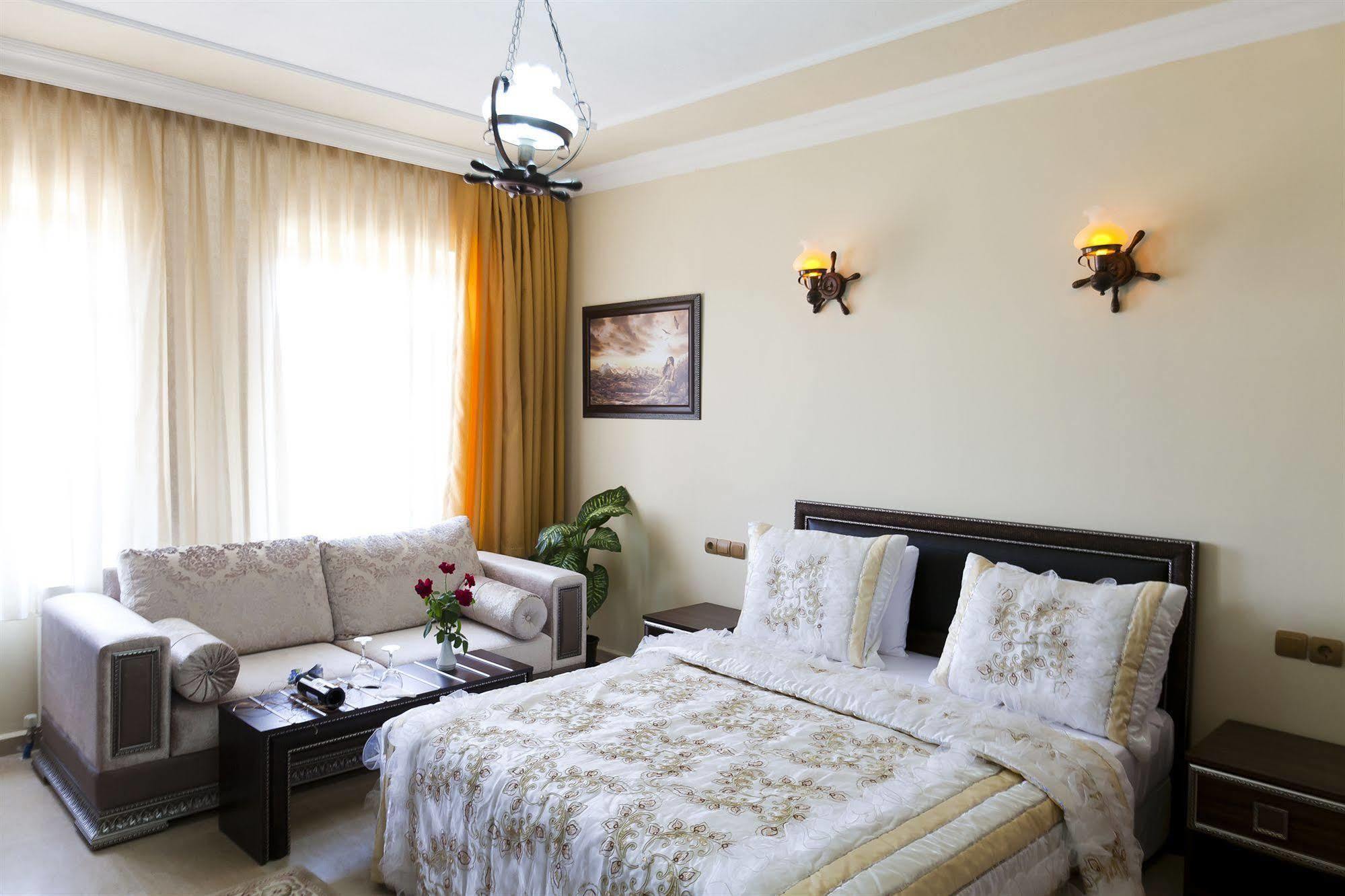 Turabdin Hotel Мідьят Екстер'єр фото